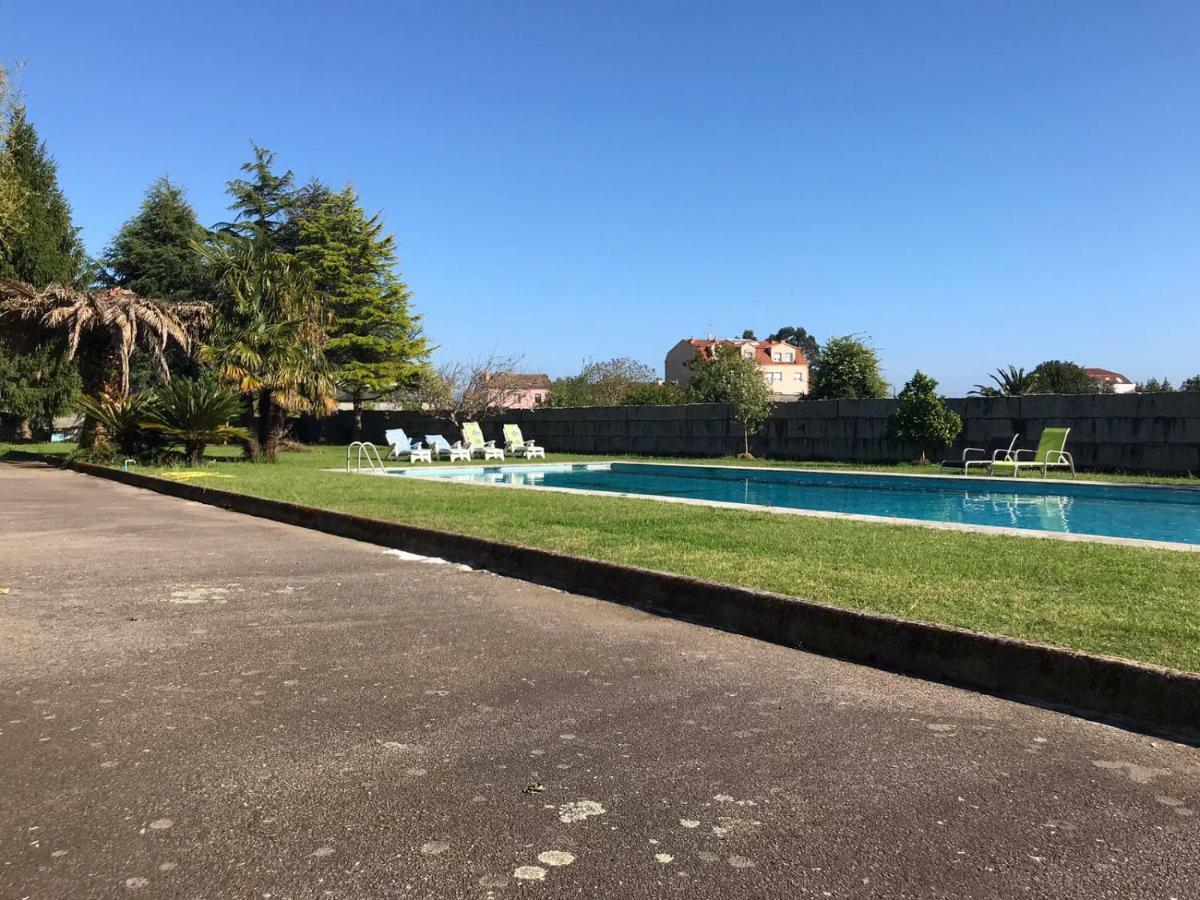 Villa Las Camelias 阿罗萨新镇 外观 照片